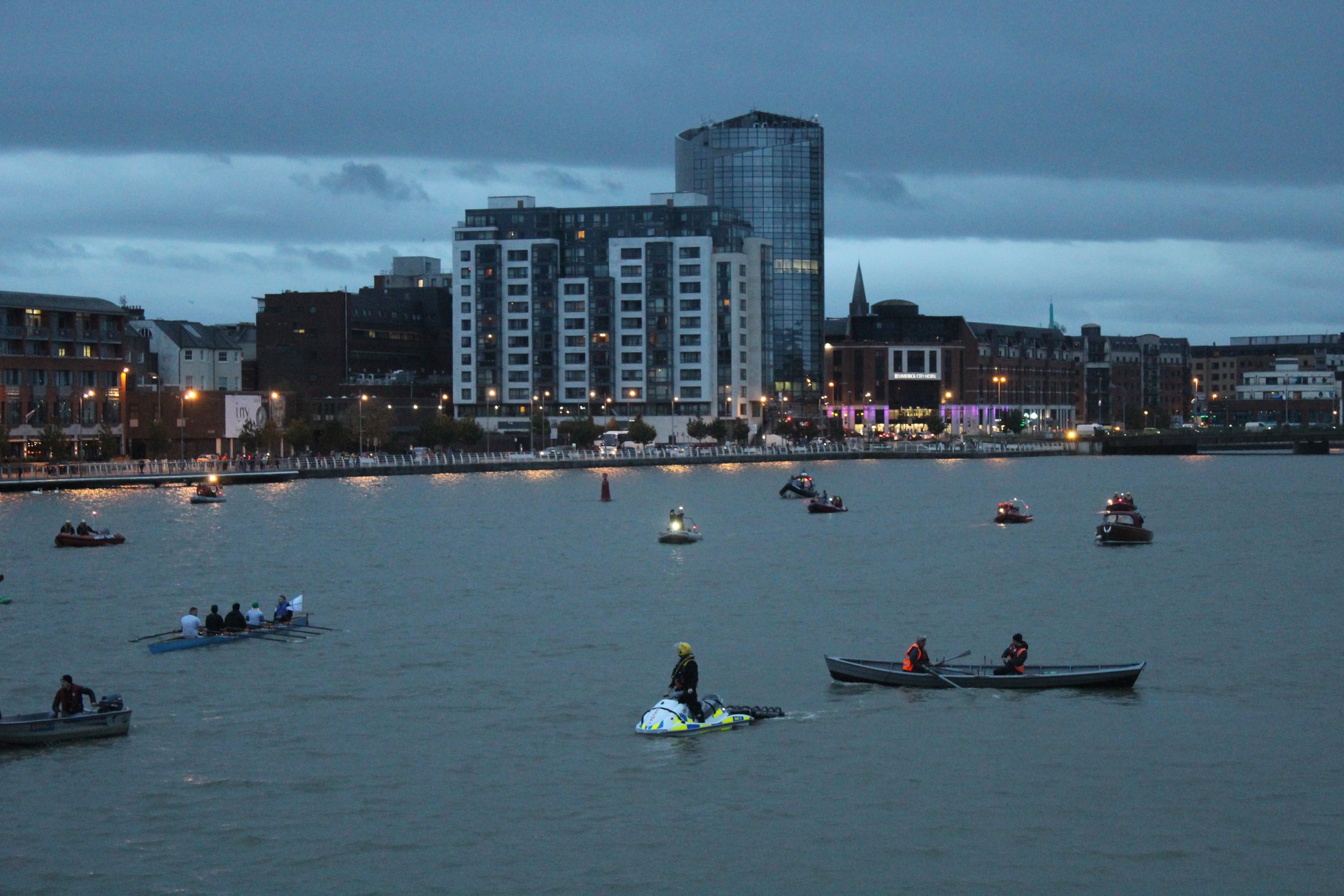 Boat procession down the river Shannon for Limerick Mental Health Week 2018.